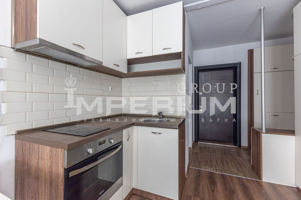 ЕКСКЛУЗИВНО! ПРОДАЖБА! Едностаен обзаведен апартамент Колхозен пазар,