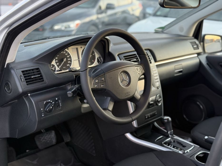 Mercedes-Benz B 180 CDI* АВТОМАТИК* 2011г* Топ Състояние* 174.000КМ*