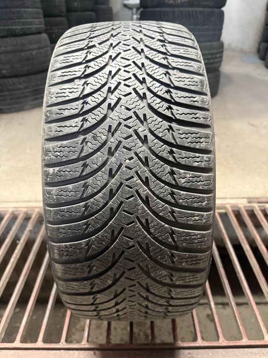 Гума Kumho 215/40/17