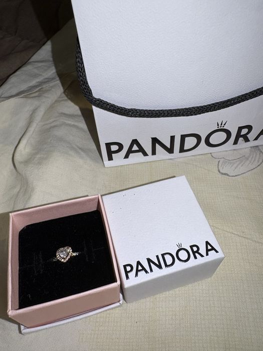 Пръстне на Pandora