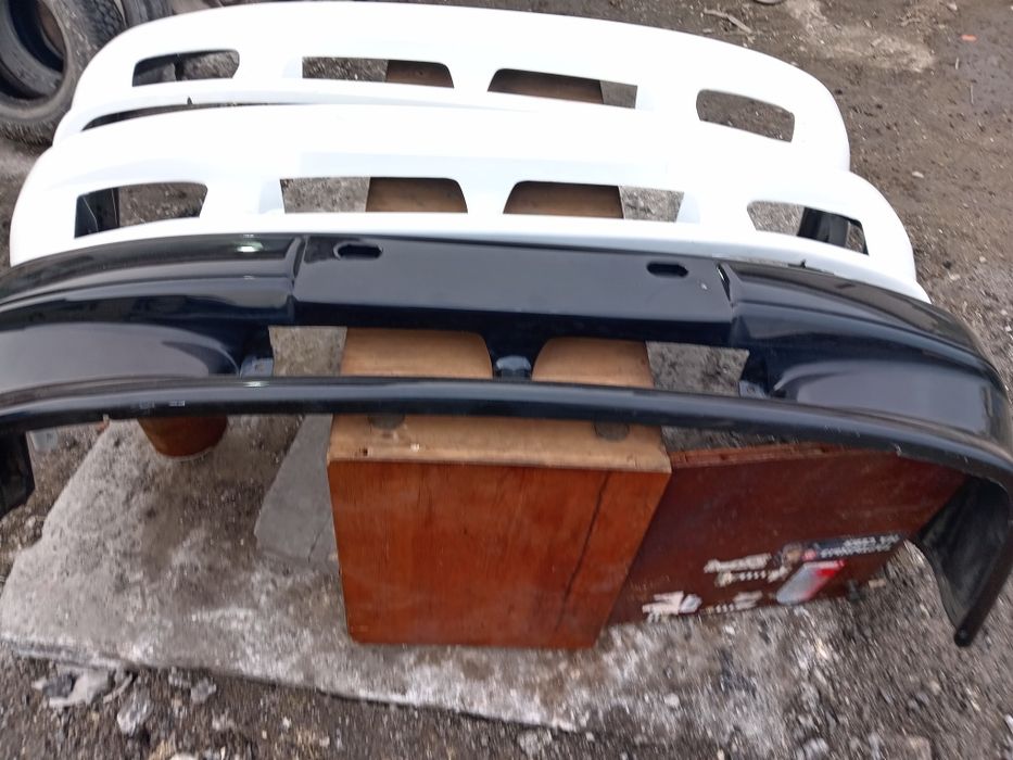 Продам бампер ваз 2114.