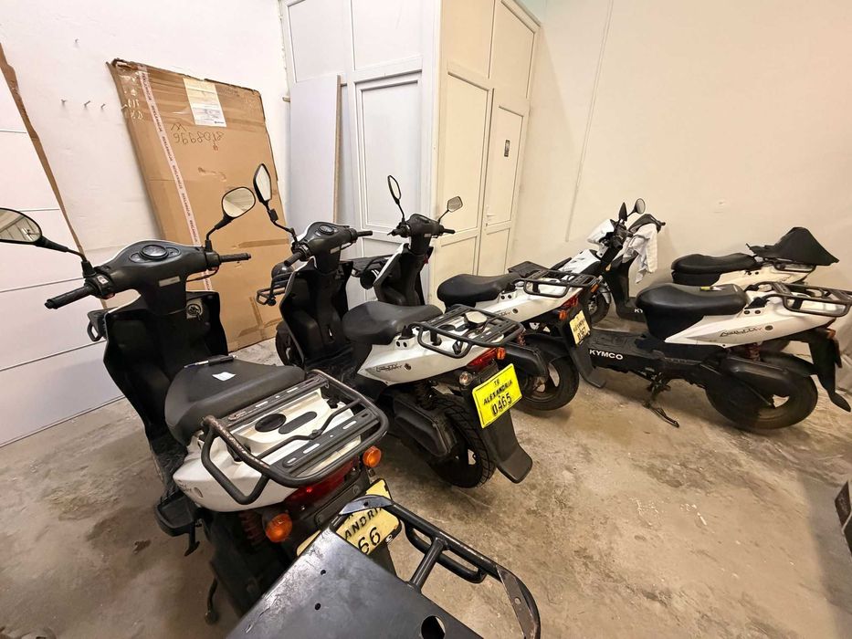 Vand SCUTERE SECOND HAND 50cc, mai multe modele