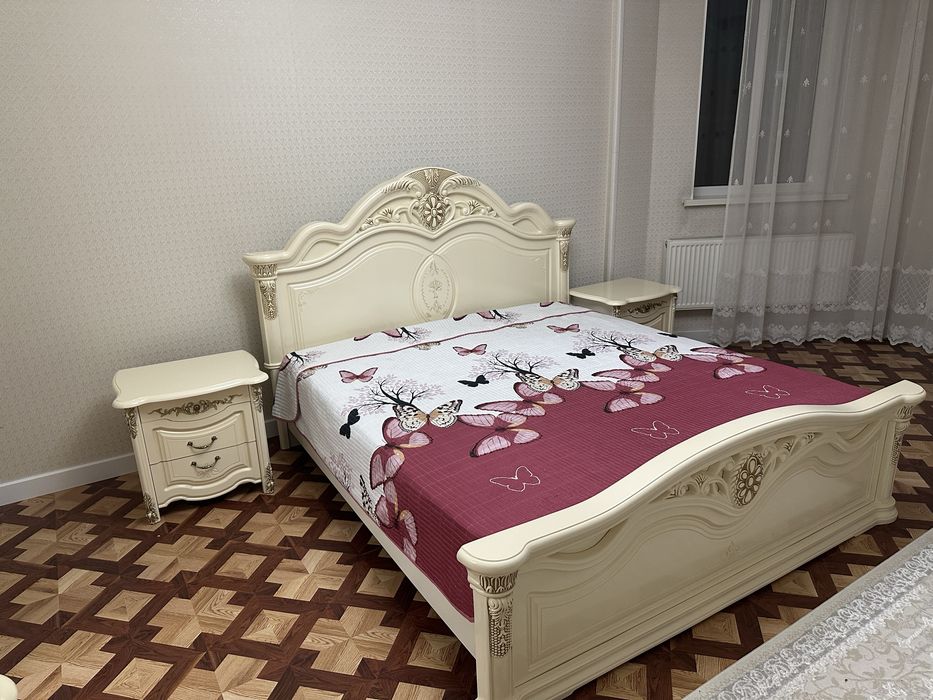 Спальный гарнитур