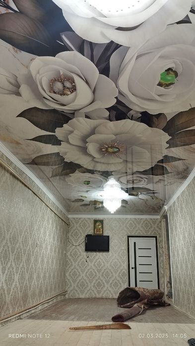 Натяжной потолок