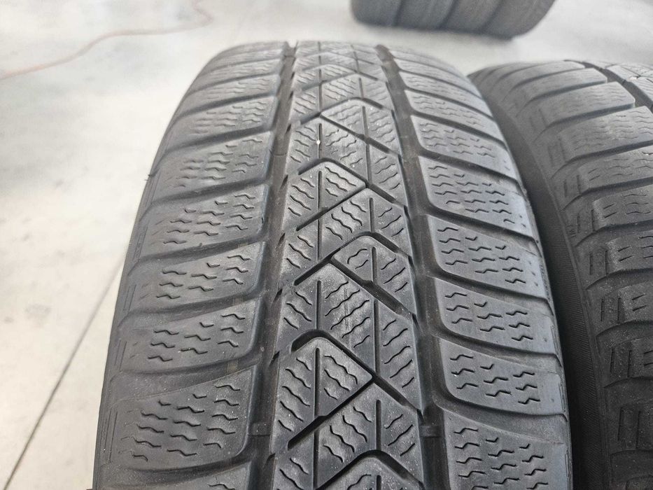 4 Anvelope IARNA 205.60.16 'Pirelli' [dot 2024] ; stare buna