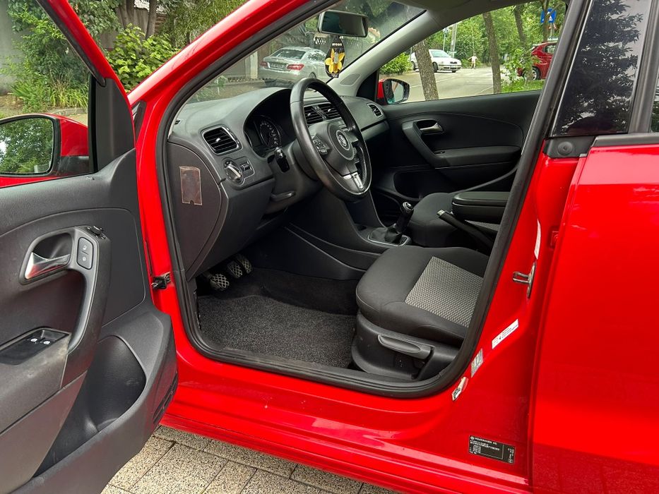 VOLKSWAGEN Polo 2011 — imagine 5