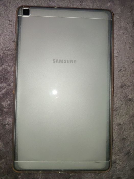 Продаётся планшет Samsung