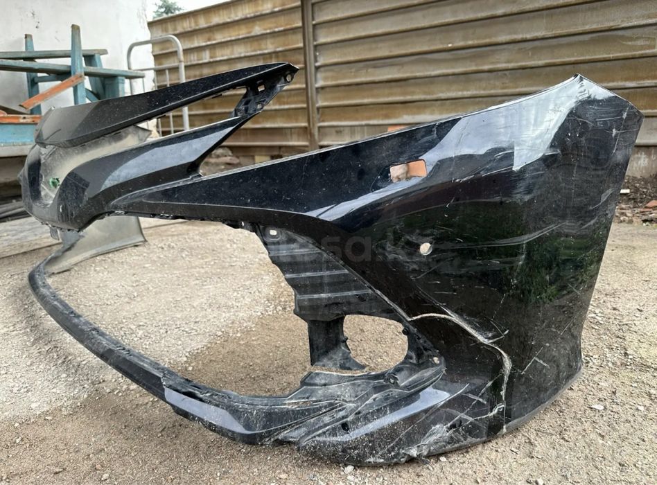 Передний бампер на камри 70