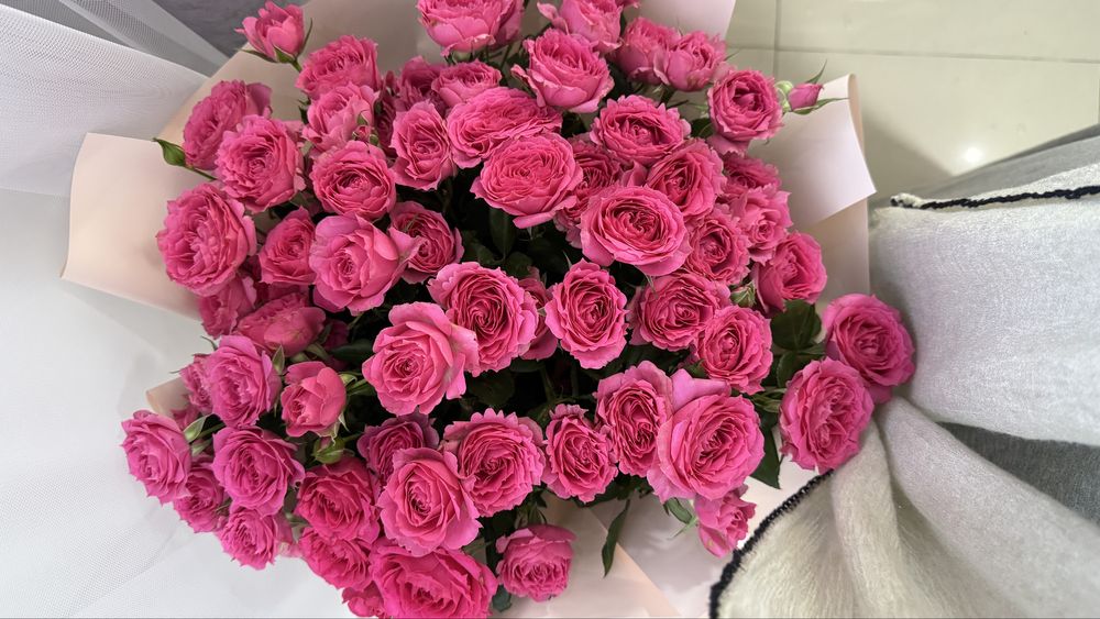 Букеты цветов свежие