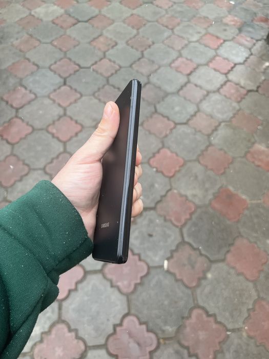 Продам телефон Samusng A72 128