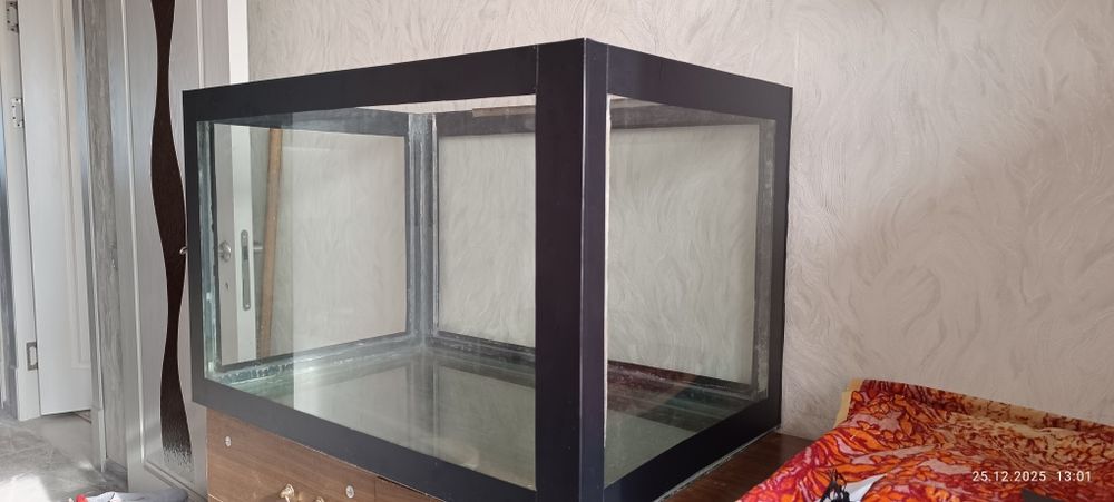 Продаём аквариум 200 л