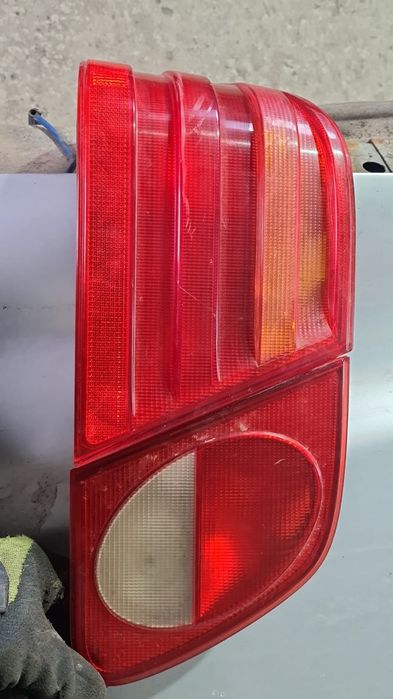 Капот на Мерседес W210