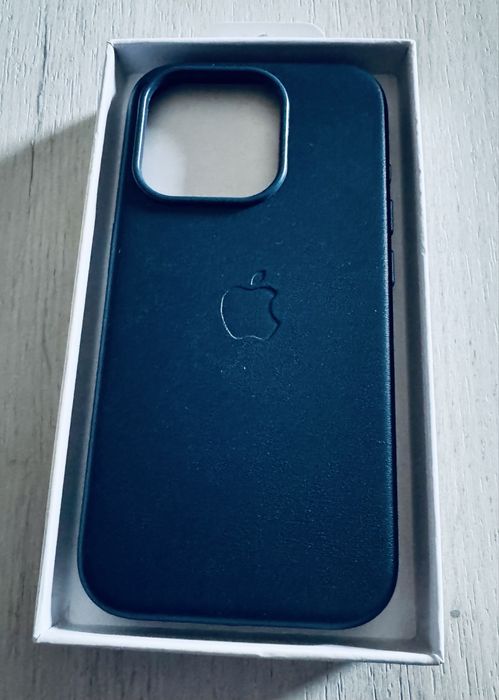 Кейс за iphone 15 pro