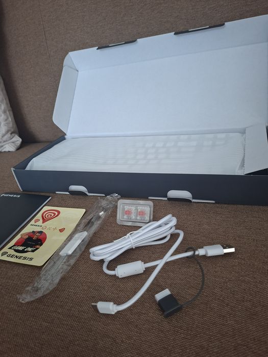 (Nou + garanție 2 ani) Tastatura Mecanica Wireless Genesis Thor 230 TKL White