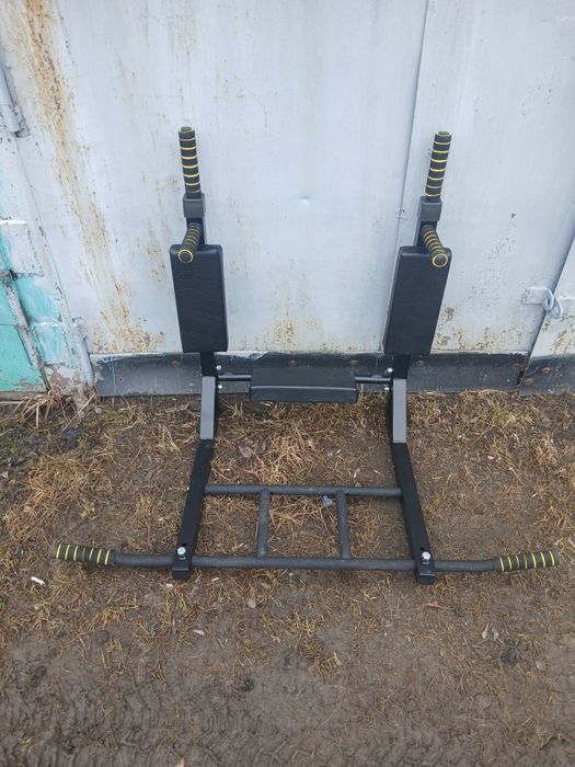 Продам турник вхорошем состоянии