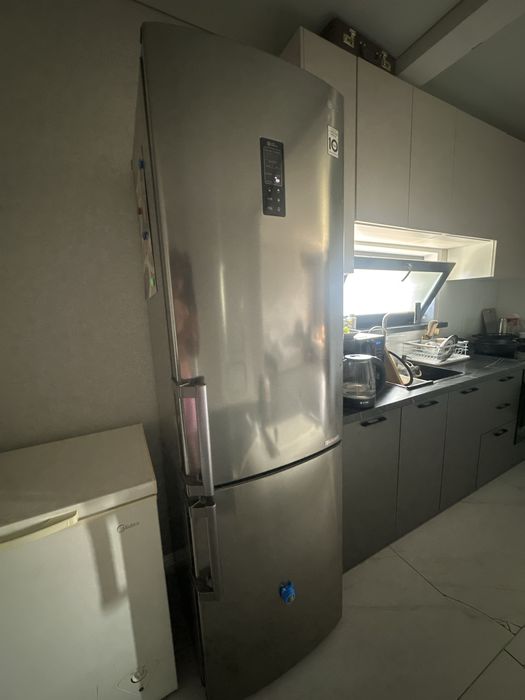 Морозильник Midea морозильник