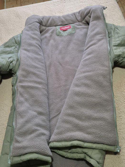 Jachetă matlasată verde-salvie, dama, brandul Gigabond, XL, impecabila