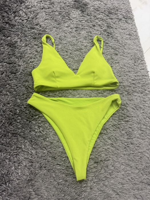 Costum de baie din 3 piese verde