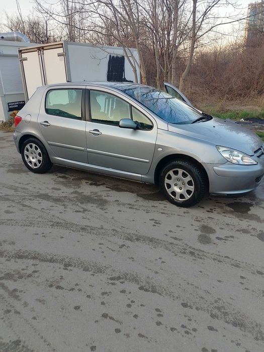 Пежо 307 1.4 16V 2004г.