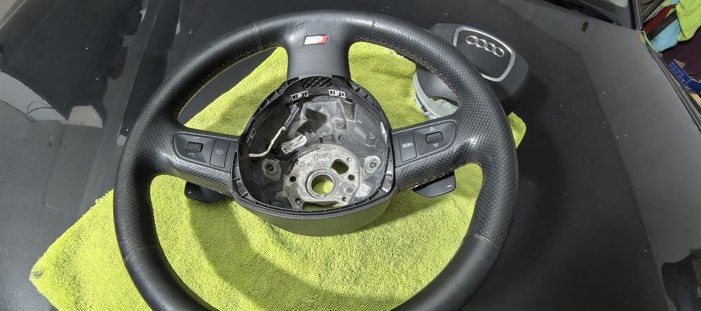 Волан AUDI A6 S linr със пера - F1