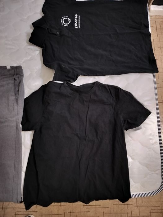 Вещи отдам даром