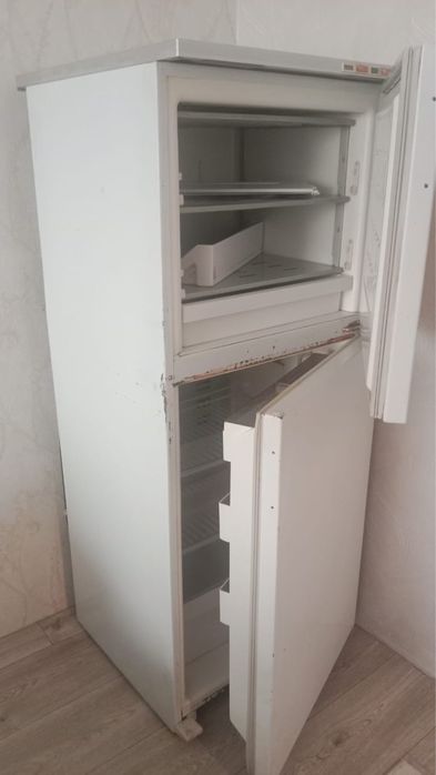 Продам стиральную машину