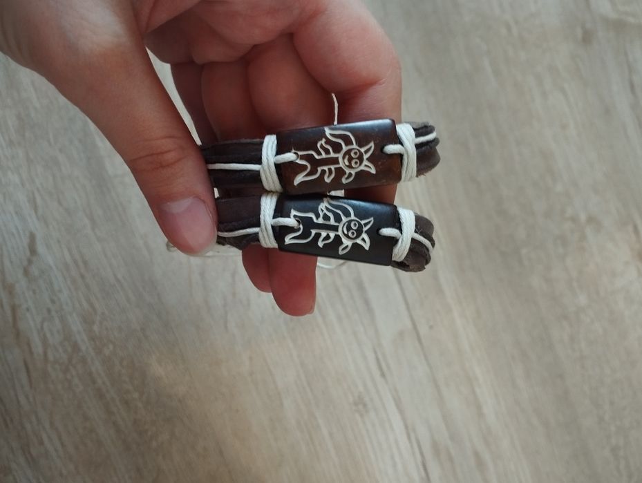 Браслеты и кулон