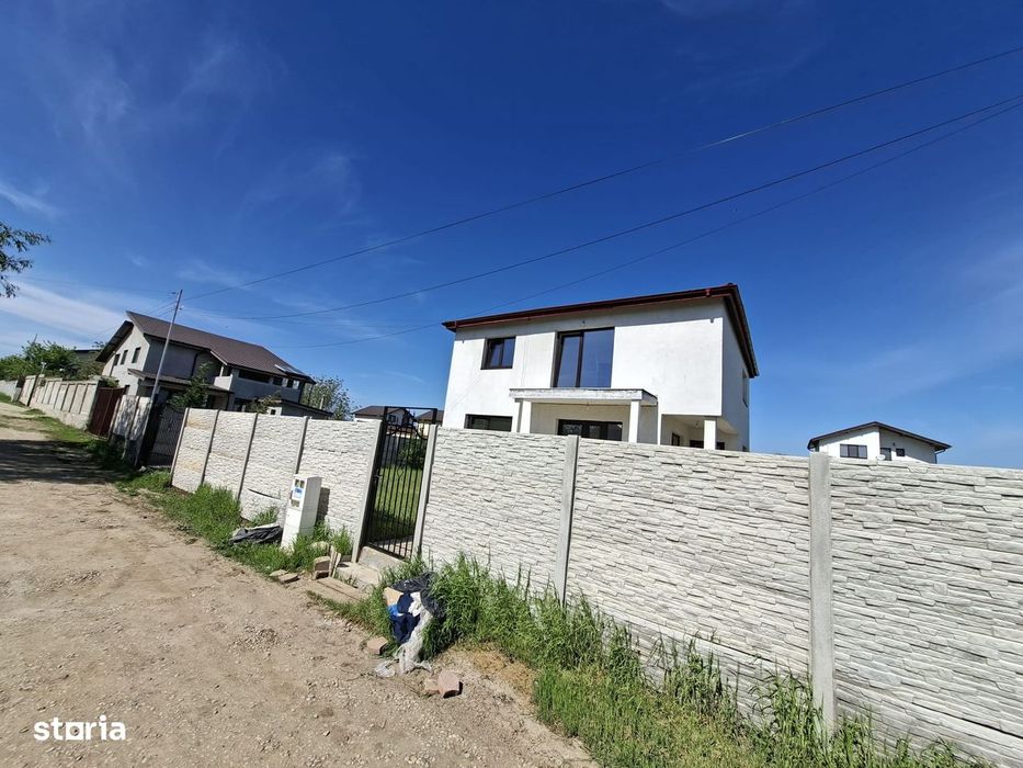 Casă de vânzare cu 4 camere/Com.Berceni/COMISION 0%