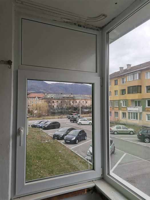 Vând fereastra mare balcon