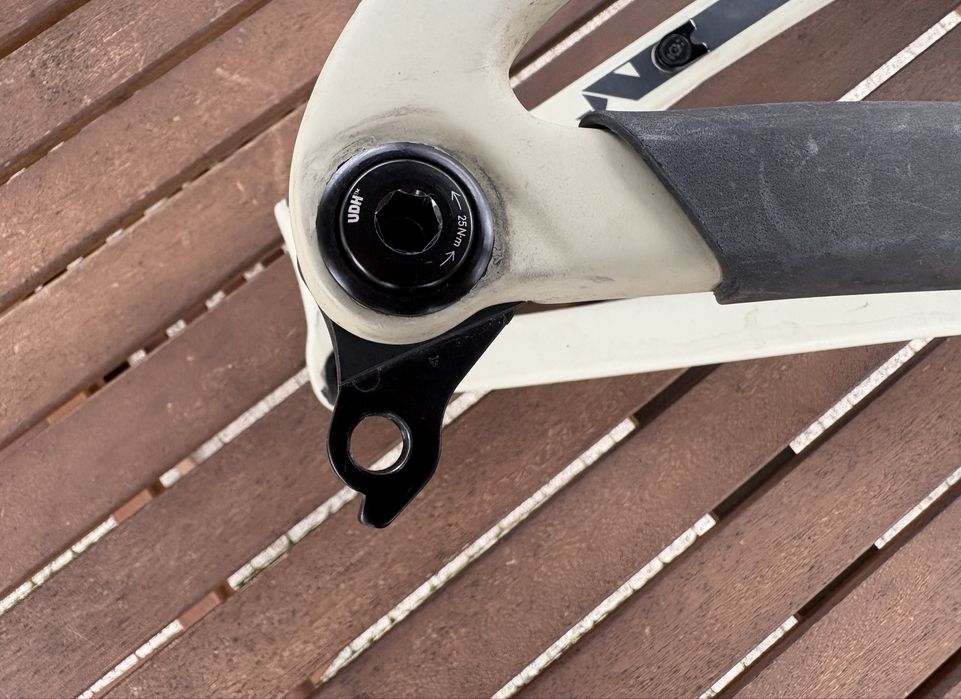 2023 Propain Hugene 2 CF Carbon