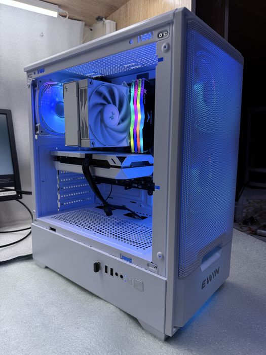 i5 13400F/ RTX 3060 12GB / DDR4 32GB / SSD 512 GB