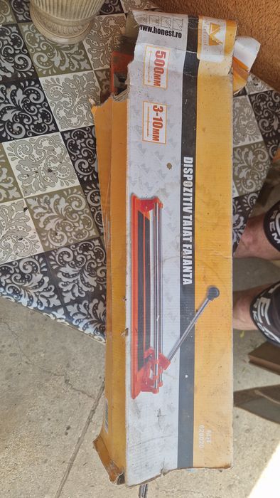 Dispozitiv taiat faianta