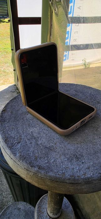 Telefon Samsung flip 5