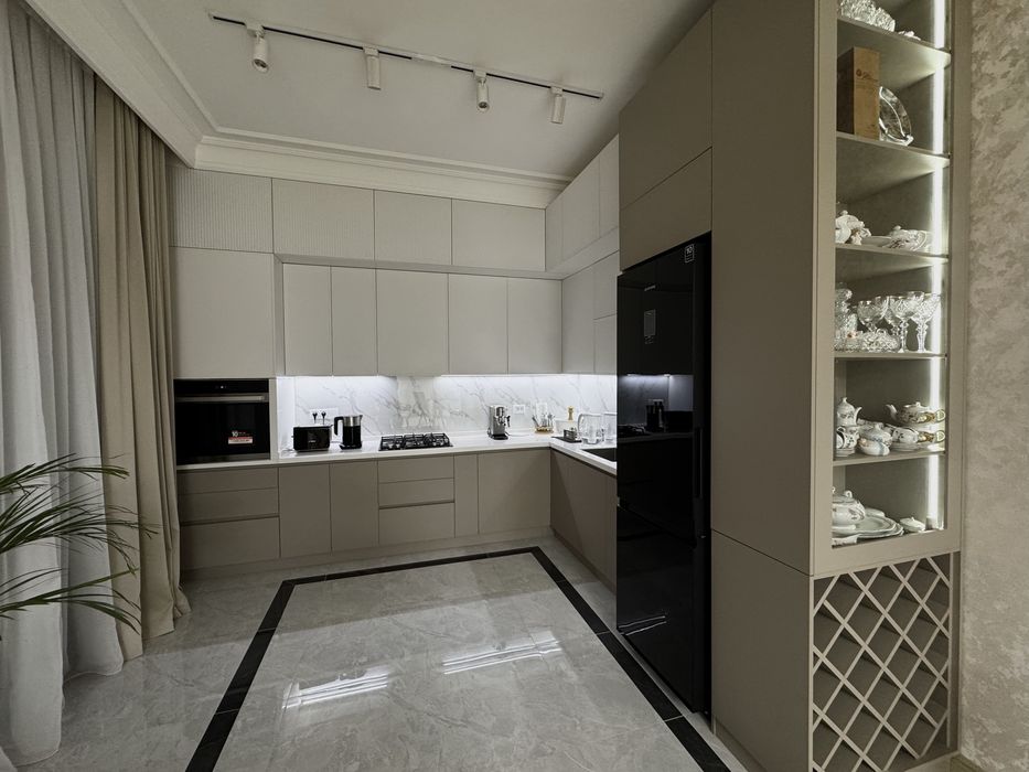 СВОЯ 3/4/9 Дархан Модерн новостройка кирпич