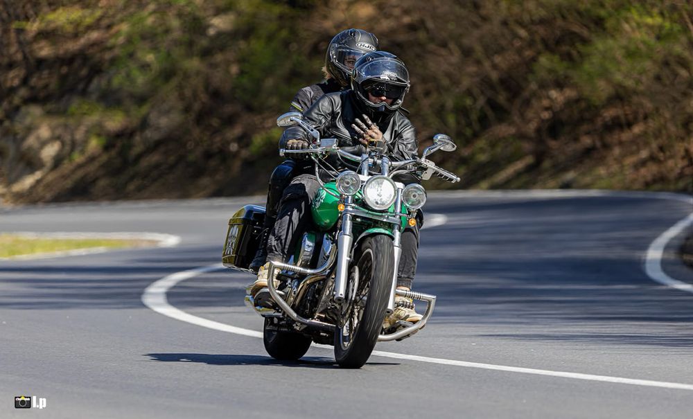 YAMAHA XVS 1100 Custom