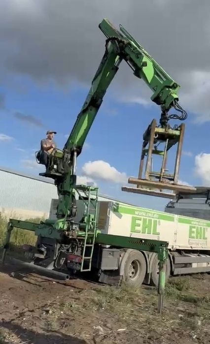 Манипуляторная установка робот