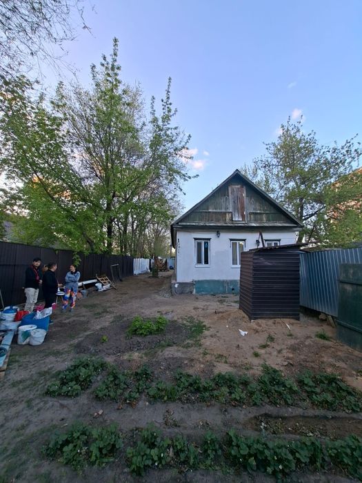 Продается дом с отличным участком