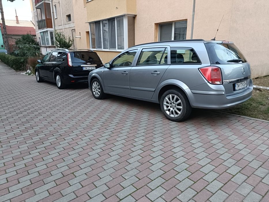 Opel Astra h 1.6 benzina