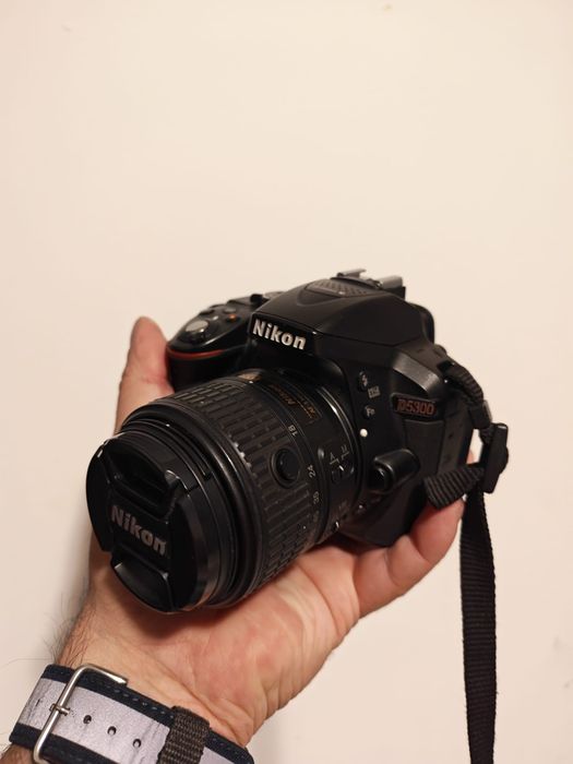 Nikon D 5300 ca nou