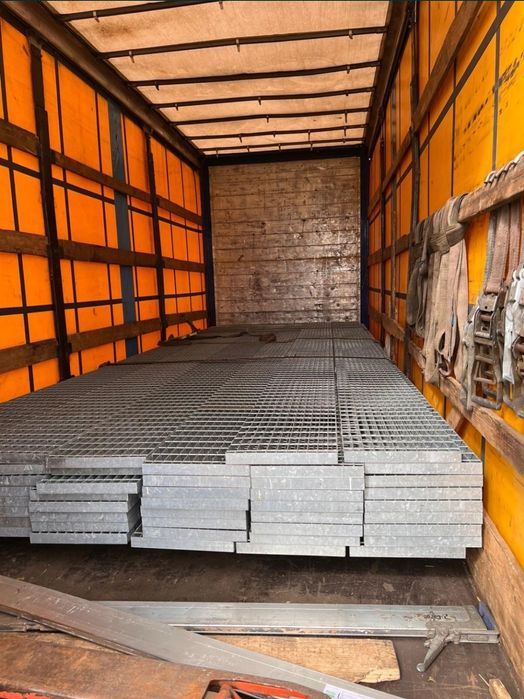 Grilaje zincate galvanizate