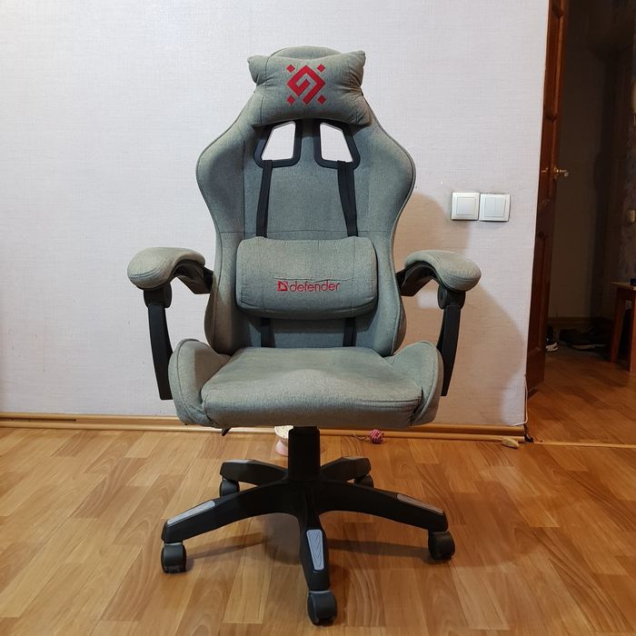 Кресло игровое. Хорошее состояние