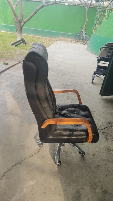 кресло бу хорошем состояний