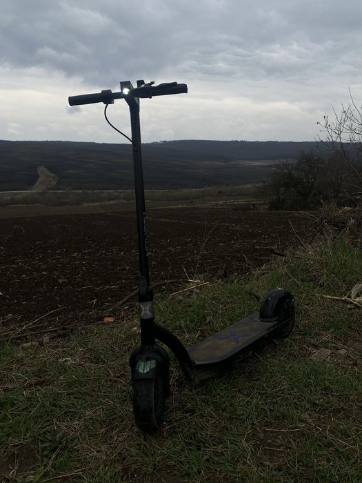 Vand urgent trotinetă lexgo a10 pro