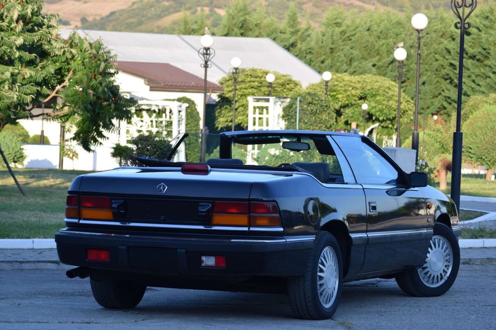 CHRYSLER Le Baron 1993 — imagine 4