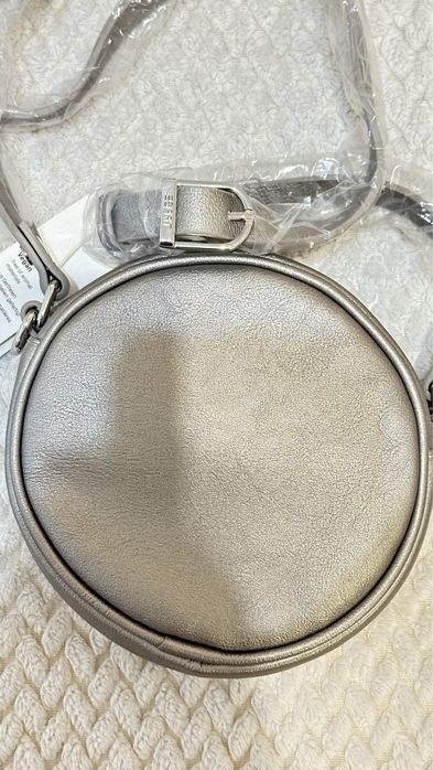 Продам маленькую сумочку Esprit