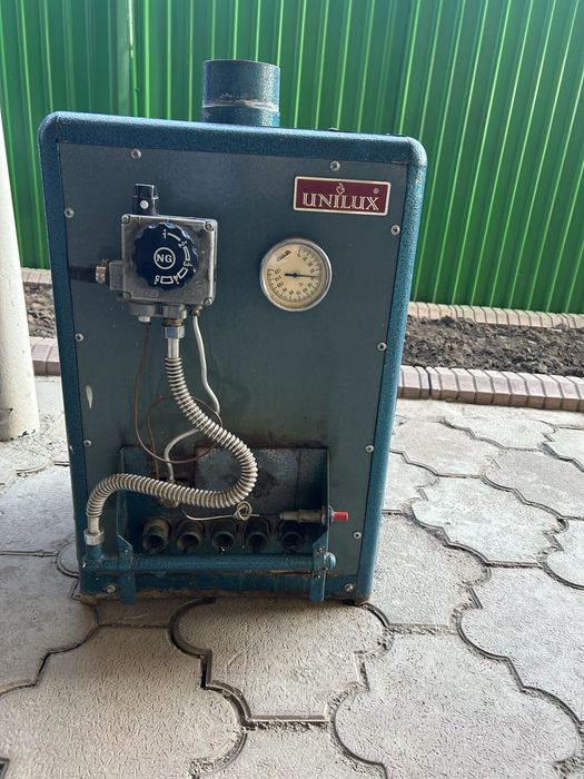 Продам газовый котёл унилюкс