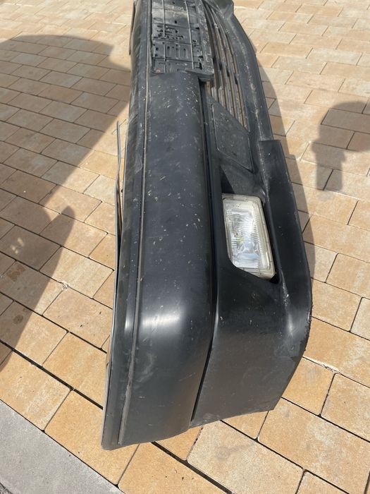Бампер Mercedes w124