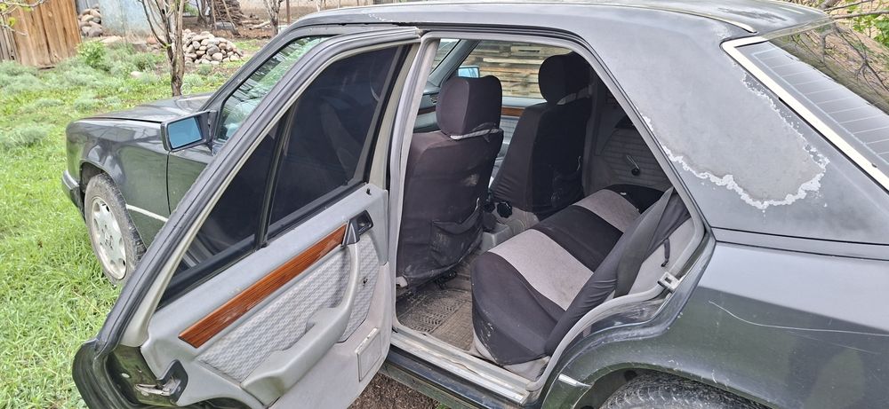 Продам Мерседес w124