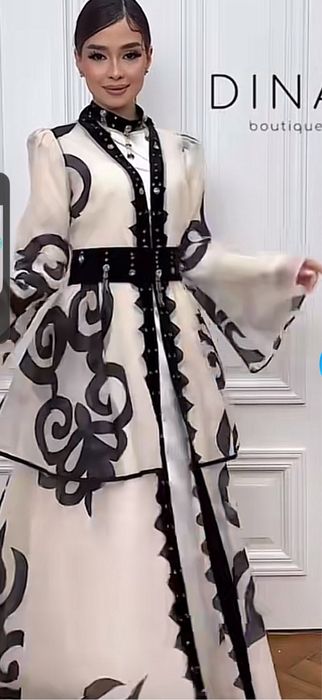 Продам платье новое