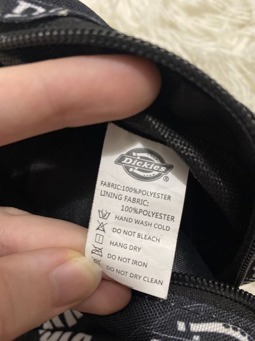 продам барсетку dickies